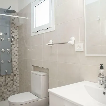 Sunny Centrical Apartment in Los Amigos Caleta de Fuste Exterior foto