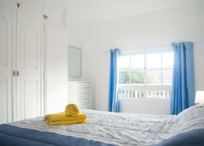 Sunny Centrical Apartment In Los Amigos